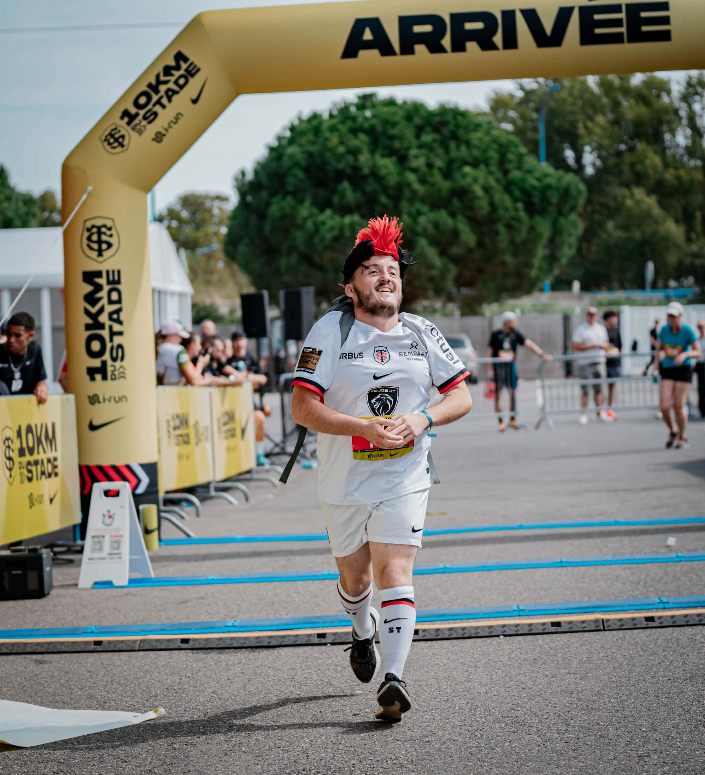 Quand les clubs enfilent les baskets : comment le PSG, Toulouse et les autres réinventent le sport avec le running