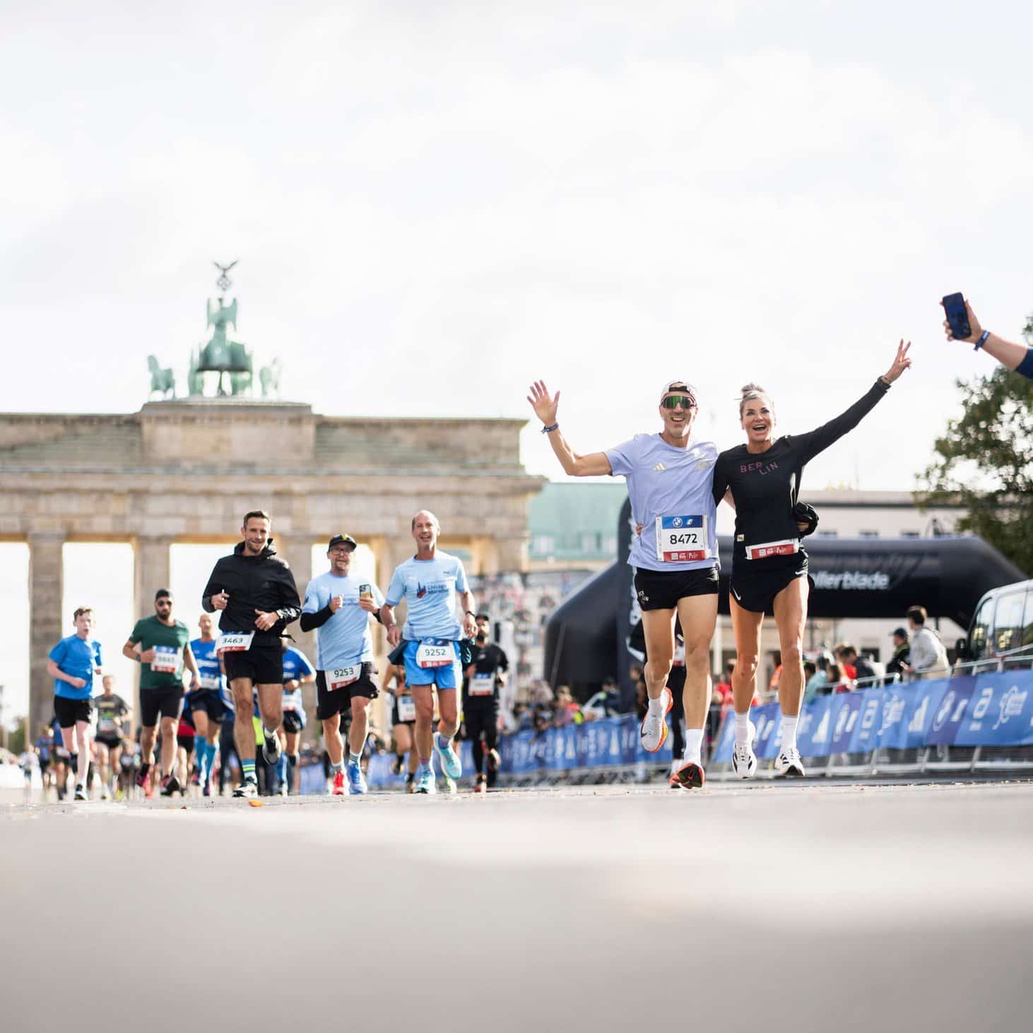 Comment s’inscrire au Marathon de Berlin et obtenir le précieux dossard ? Nous vous expliquons tout dans cet article.