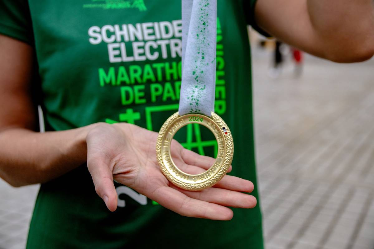 Chaque compétition laisse des souvenirs uniques : émotions, victoires, échecs, objets symboliques des coureurs.