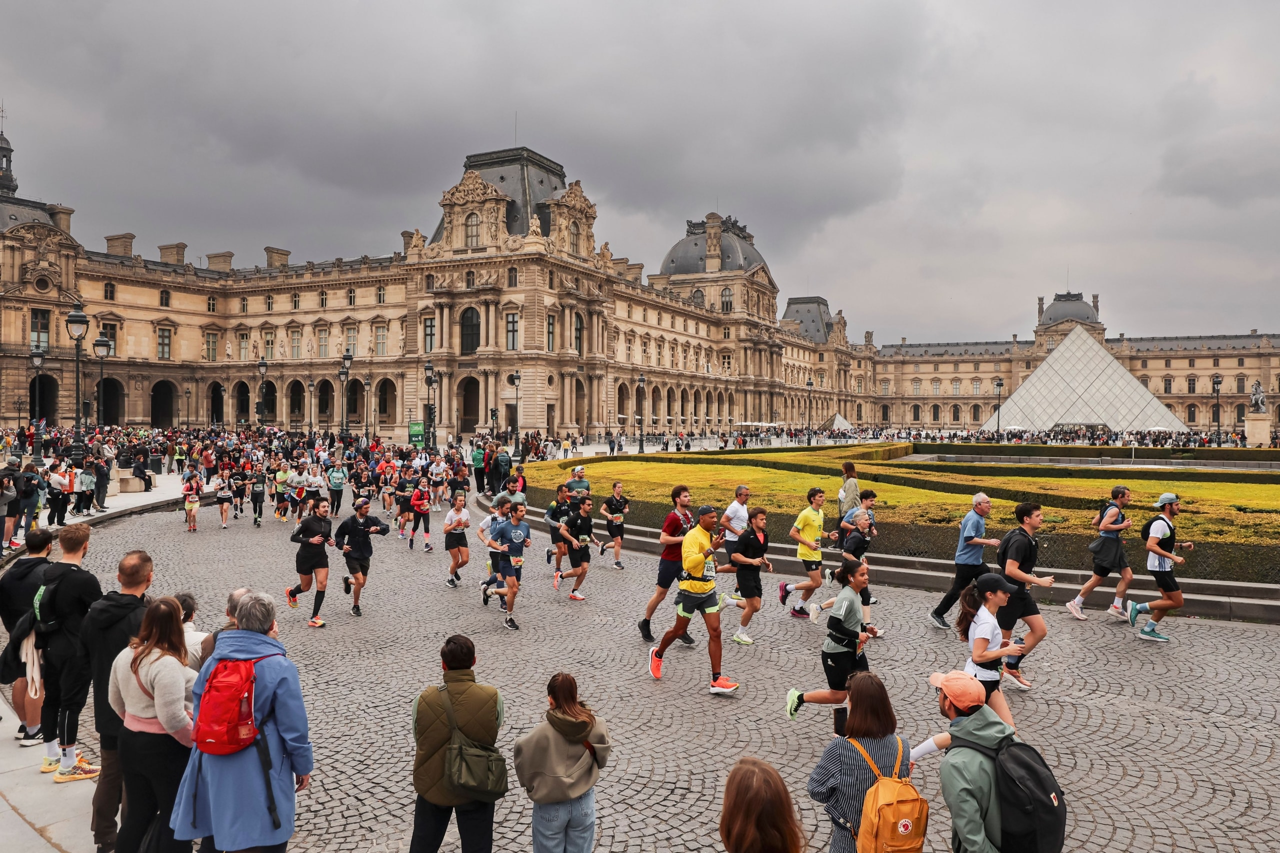 Découvrez les 5 meilleurs spots pour encourager vos proches au Marathon de Paris : conseils et lieux stratégiques pour profiter de l’ambiance.