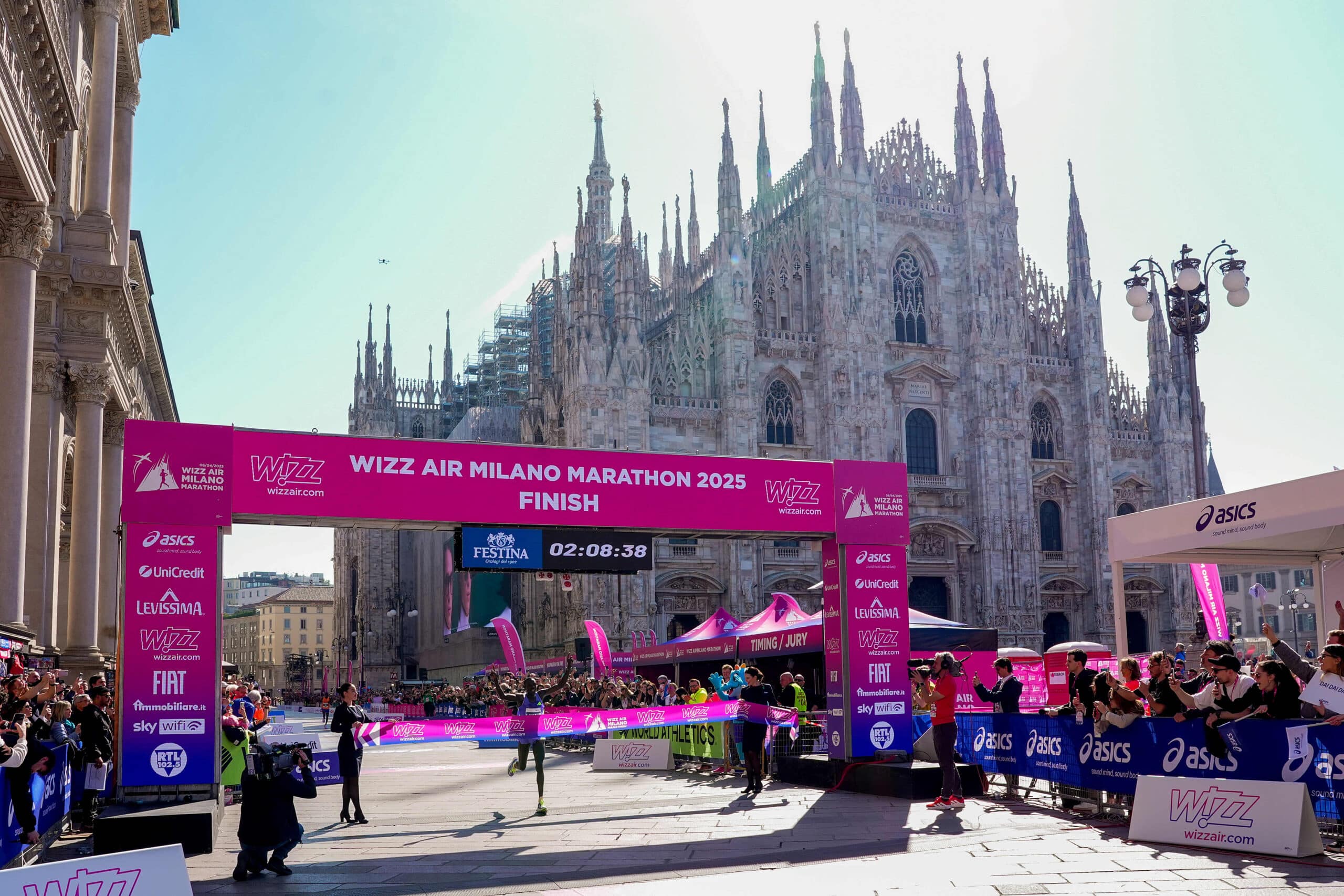Comment s'inscrire au Marathon de Milan ? Prix du dossard, Runcard, inscriptions, parcours et conseils pour participer à l’un des marathons les plus rapides et populaires d’Italie.