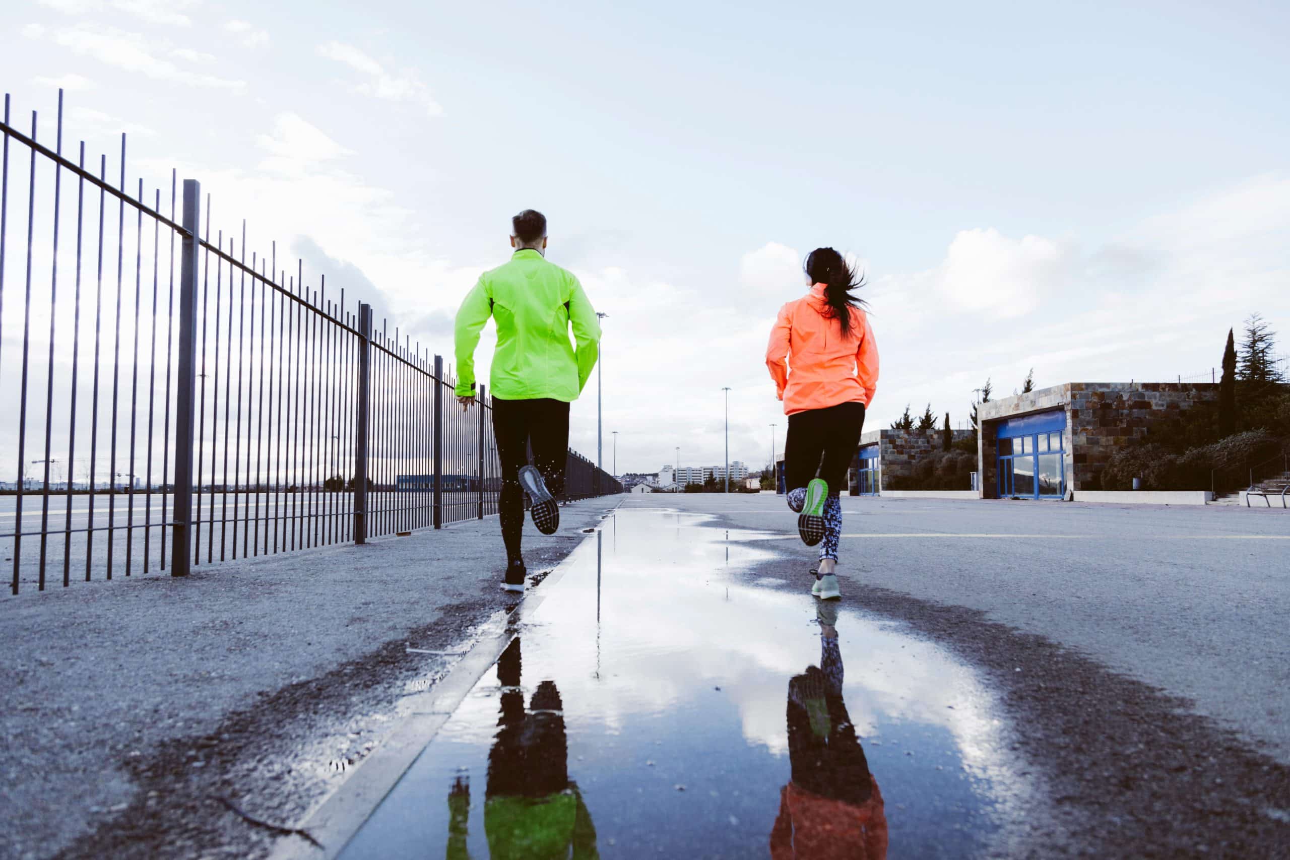 Courir en hiver quand le froid sévit peut être difficile. Et si l'entraînement croisé était une bonne idée ? Tour d'horizon.