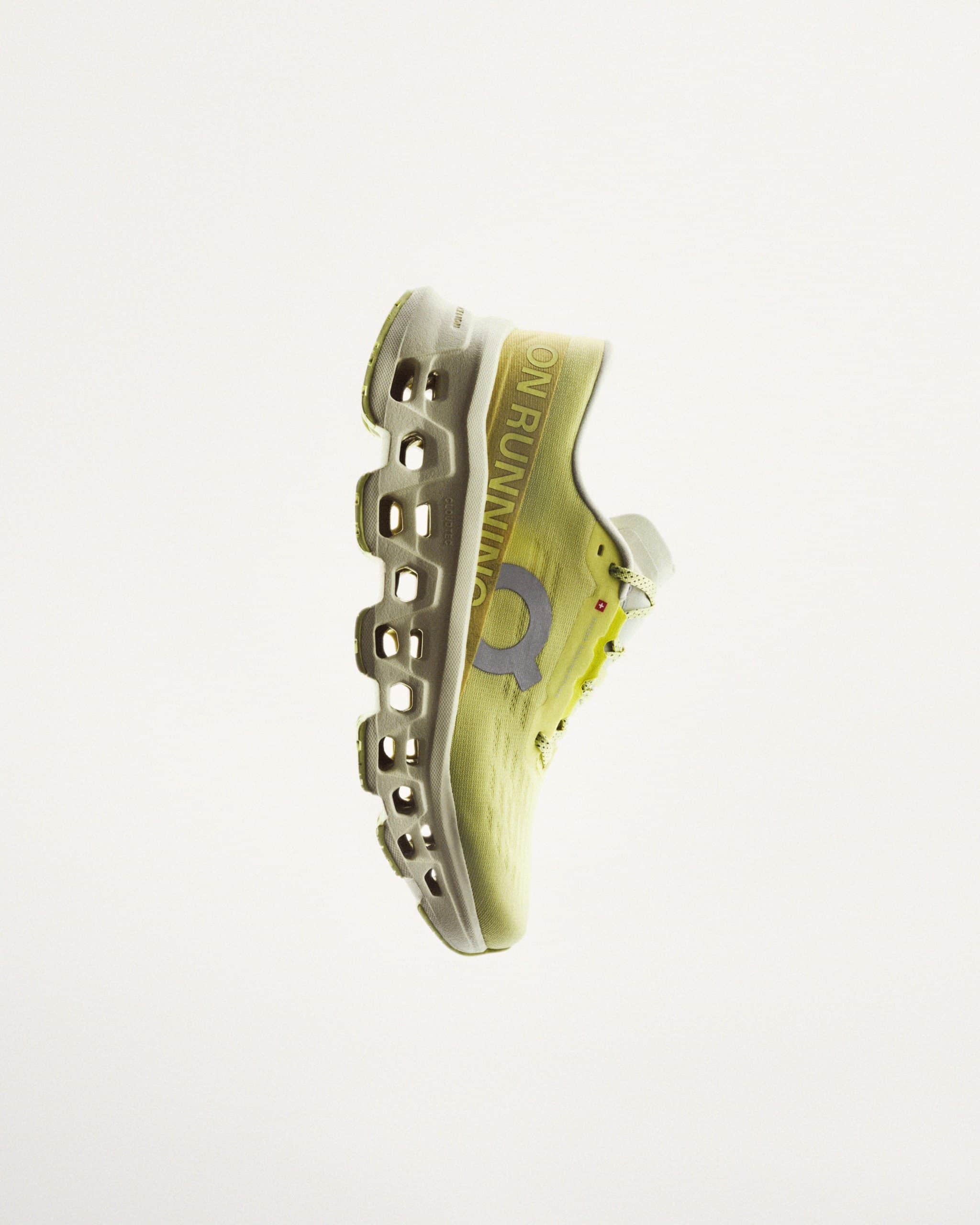 On dévoile la Cloudmonster 3 et décline sa franchise phare en trois versions : Cloudmonster 3, Hyper et LightSpray Hyper. Plus de rebond, plus d’efficacité et une vraie différenciation d’usage pour les runners en quête d’une daily trainer dynamique ou d’une super trainer ambitieuse.